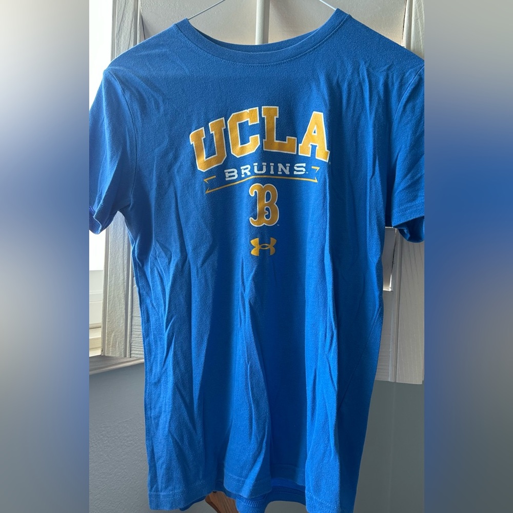 UCLA bruins shirt
